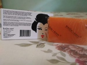 Review Kojie San Skin Lightening Soap